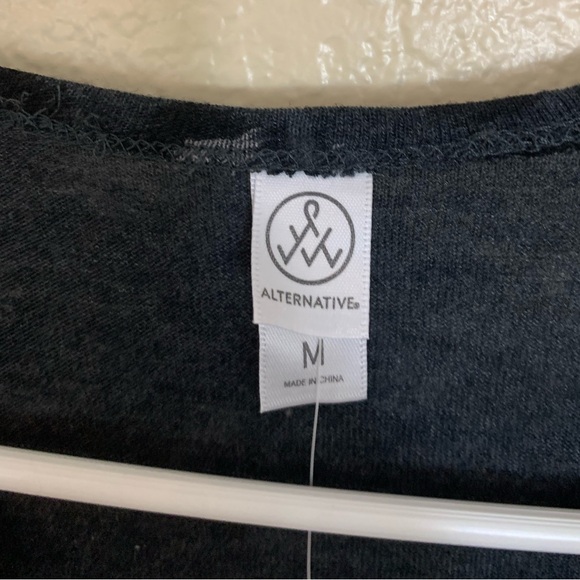 ALTERNATIVE - Picture 10 of 15